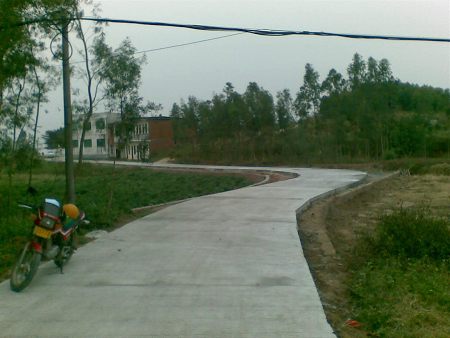 http://news.gdmc.edu.cn/images/14/05/26/2isr9lm2rr/067FA6A6D366D21886AA6D8A82D184D3.jpg